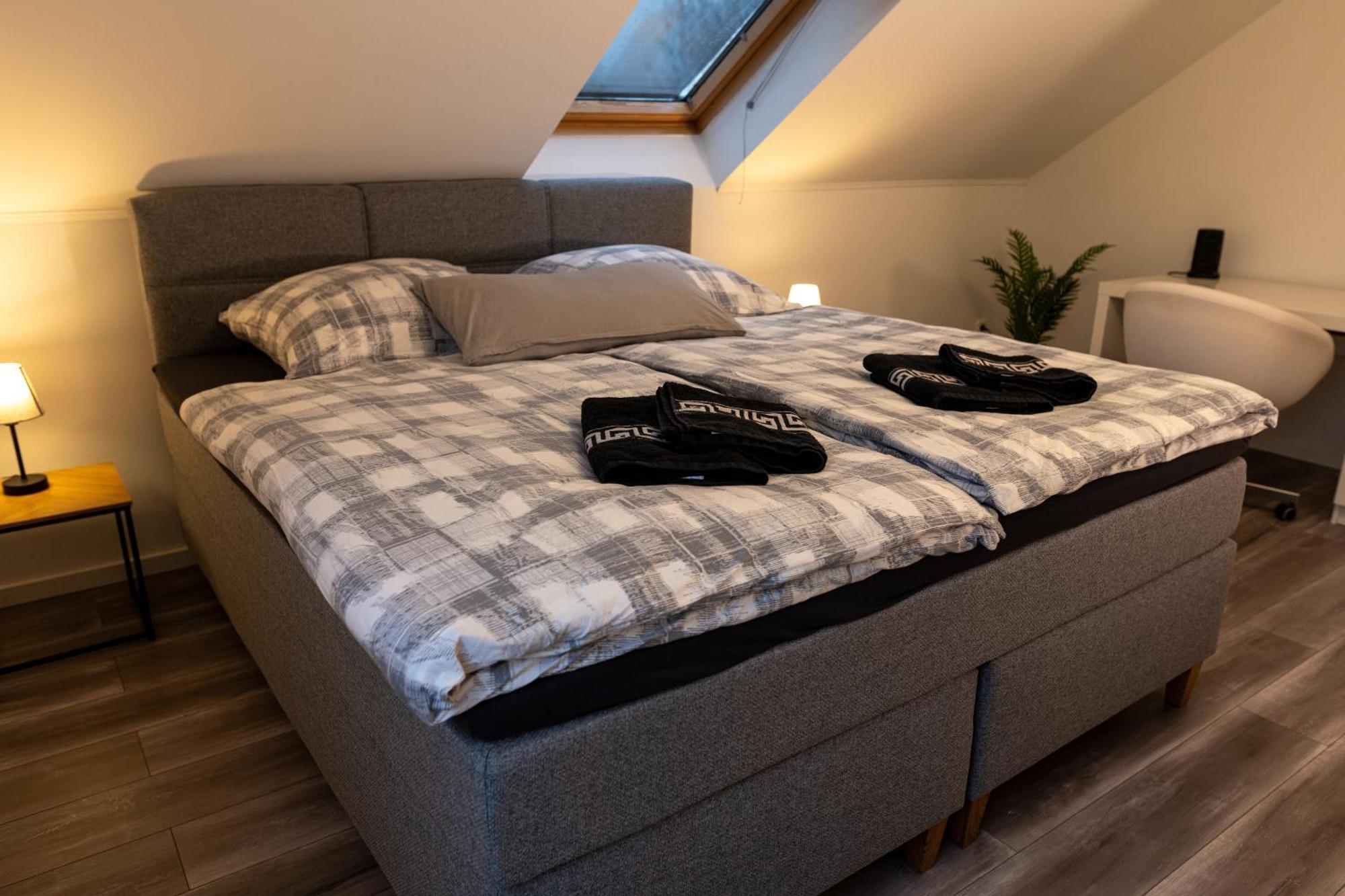 Ganzes Ferienhaus In Leipzig Mit Garage Und Fussbodenheizung Eksteriør bilde